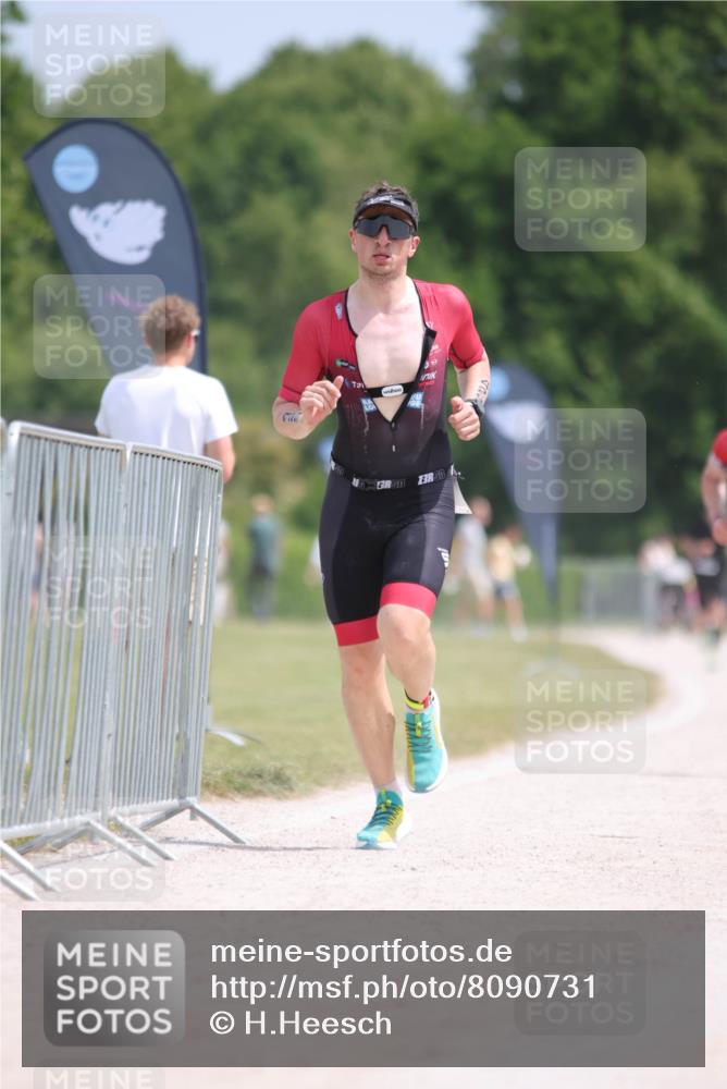 22.06.2025 - Viking Triathlon H.Heesch http://msf.ph/oto/8090731 22.06.2025 13:00:38 Laufen 8, 429 meine-sportfotos.de