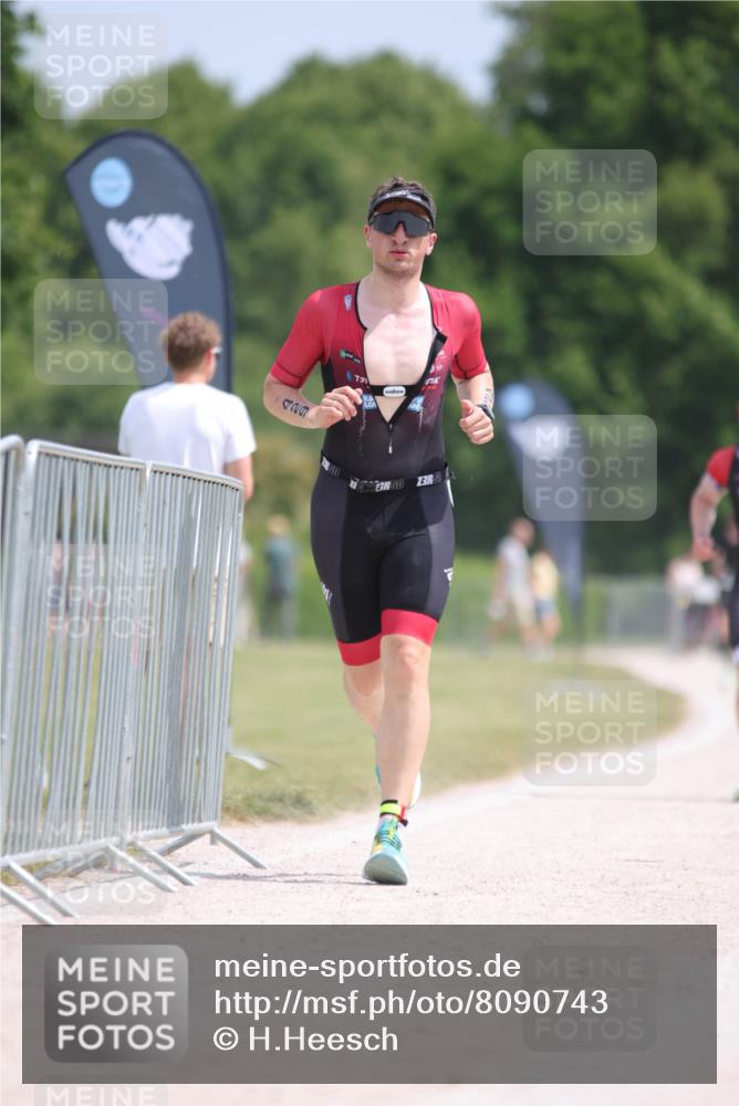 22.06.2025 - Viking Triathlon H.Heesch http://msf.ph/oto/8090743 22.06.2025 13:00:38 Laufen 8, 429 meine-sportfotos.de