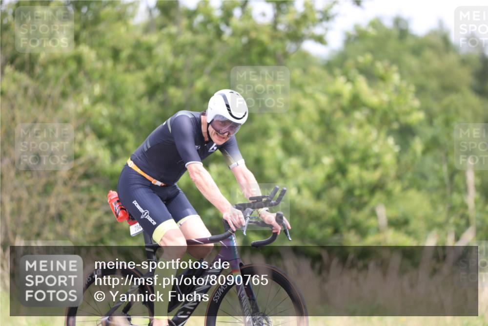 22.06.2025 - Viking Triathlon Yannick Fuchs http://msf.ph/oto/8090765 22.06.2025 13:25:36 Radfahren 121, 234, 362 meine-sportfotos.de