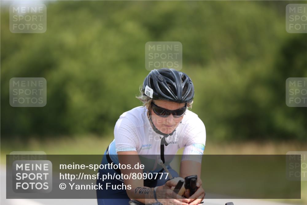 22.06.2025 - Viking Triathlon Yannick Fuchs http://msf.ph/oto/8090777 22.06.2025 11:51:50 Radfahren 165, 251, 498, 614 meine-sportfotos.de