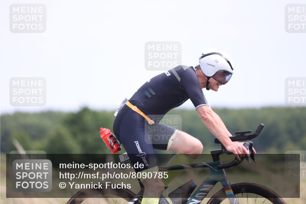 22.06.2025 - Viking Triathlon Yannick Fuchs http://msf.ph/oto/8090785 22.06.2025 13:25:37 Radfahren 121, 234, 362 meine-sportfotos.de