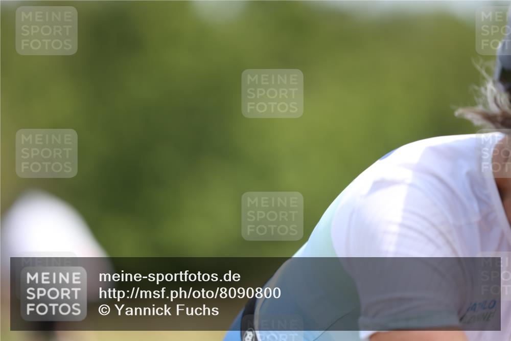 22.06.2025 - Viking Triathlon Yannick Fuchs http://msf.ph/oto/8090800 22.06.2025 11:51:50 Radfahren 165, 251, 498, 614 meine-sportfotos.de
