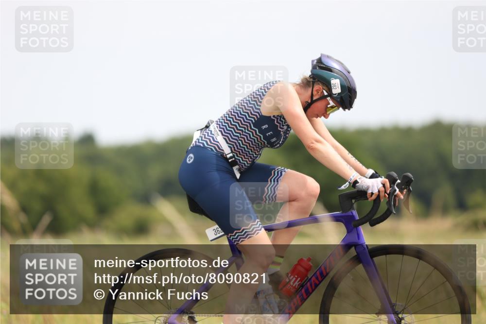 22.06.2025 - Viking Triathlon Yannick Fuchs http://msf.ph/oto/8090821 22.06.2025 13:25:43 Radfahren 362 meine-sportfotos.de
