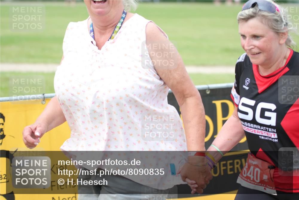 22.06.2025 - Viking Triathlon H.Heesch http://msf.ph/oto/8090835 22.06.2025 16:59:07 Laufen 640 meine-sportfotos.de