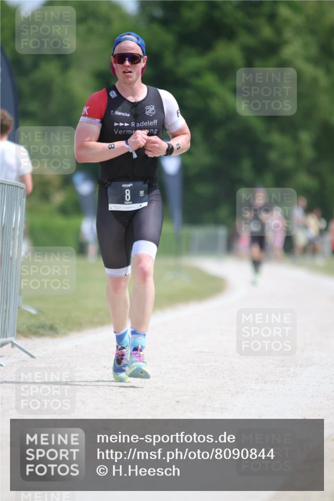 22.06.2025 - Viking Triathlon H.Heesch http://msf.ph/oto/8090844 22.06.2025 13:00:43 Laufen 8, 429 meine-sportfotos.de