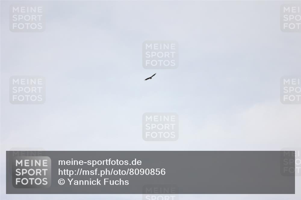 22.06.2025 - Viking Triathlon Yannick Fuchs http://msf.ph/oto/8090856 22.06.2025 13:25:52 Radfahren  meine-sportfotos.de