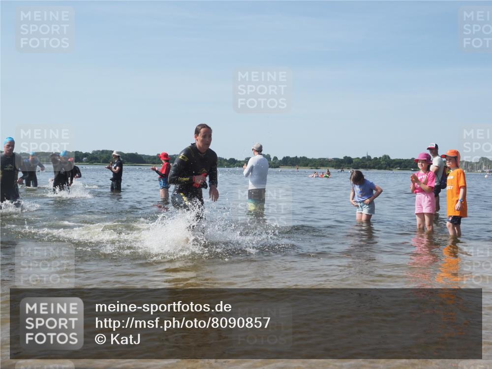 22.06.2025 - Viking Triathlon KatJ http://msf.ph/oto/8090857 22.06.2025 10:27:02 Schwimmen 52, 81, 145, 288, 623, 661 meine-sportfotos.de
