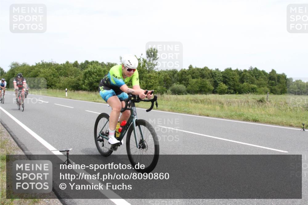 22.06.2025 - Viking Triathlon Yannick Fuchs http://msf.ph/oto/8090860 22.06.2025 13:28:32 Radfahren 26, 240, 321, 640 meine-sportfotos.de