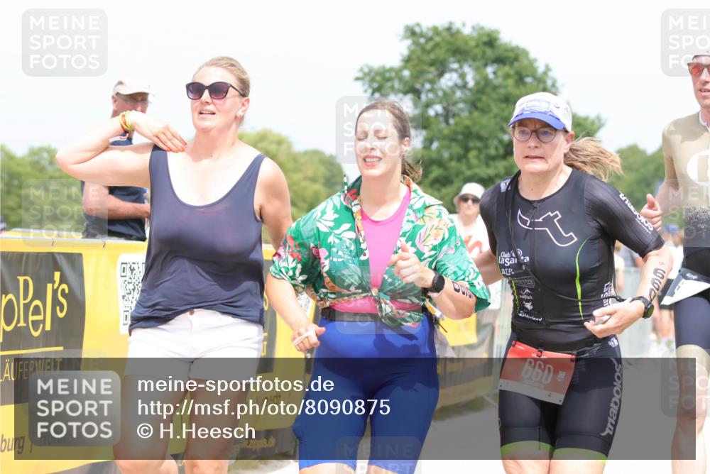 22.06.2025 - Viking Triathlon H.Heesch http://msf.ph/oto/8090875 22.06.2025 15:10:22 Laufen 261, 518, 660 meine-sportfotos.de