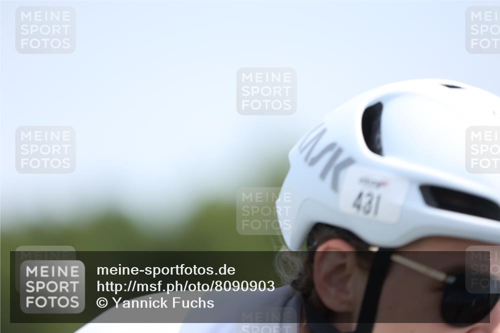 22.06.2025 - Viking Triathlon Yannick Fuchs http://msf.ph/oto/8090903 22.06.2025 11:52:18 Radfahren 43, 44, 54, 83, 156, 320, 335, 361, 431, 521 meine-sportfotos.de