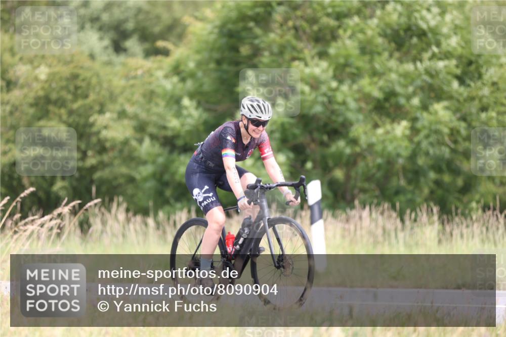 22.06.2025 - Viking Triathlon Yannick Fuchs http://msf.ph/oto/8090904 22.06.2025 13:26:09 Radfahren 183, 542 meine-sportfotos.de