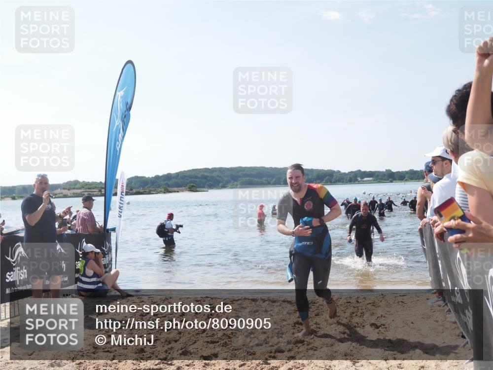 22.06.2025 - Viking Triathlon MichiJ http://msf.ph/oto/8090905 22.06.2025 10:38:15 Schwimmen 61, 72, 89, 179, 191, 209, 447, 535, 662 meine-sportfotos.de