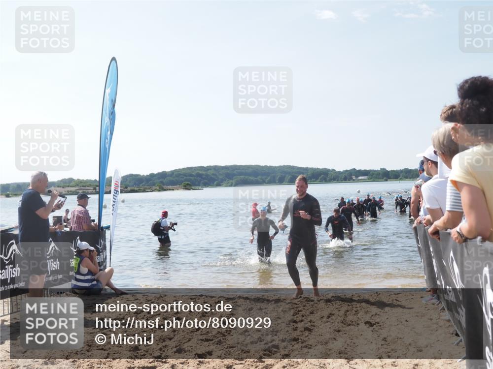 22.06.2025 - Viking Triathlon MichiJ http://msf.ph/oto/8090929 22.06.2025 10:38:17 Schwimmen 61, 72, 89, 191, 209, 269, 398, 447, 509, 535, 662 meine-sportfotos.de