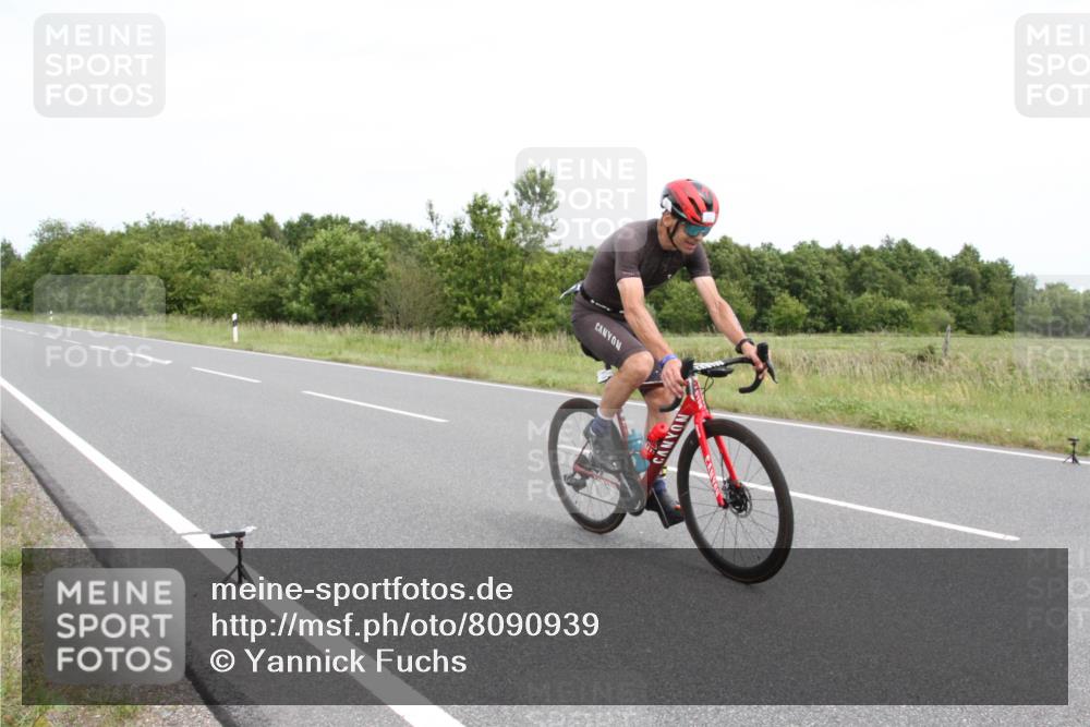 22.06.2025 - Viking Triathlon Yannick Fuchs http://msf.ph/oto/8090939 22.06.2025 13:29:08 Radfahren 222 meine-sportfotos.de