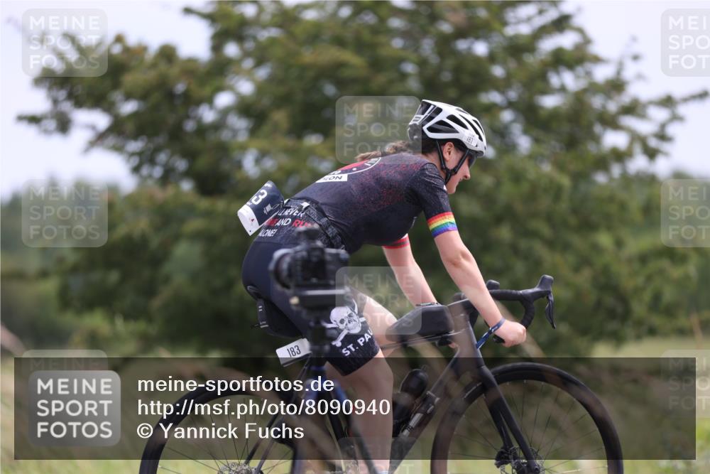 22.06.2025 - Viking Triathlon Yannick Fuchs http://msf.ph/oto/8090940 22.06.2025 13:26:12 Radfahren 183, 496, 542 meine-sportfotos.de