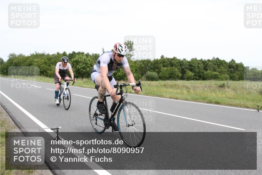 22.06.2025 - Viking Triathlon Yannick Fuchs http://msf.ph/oto/8090957 22.06.2025 13:29:15 Radfahren 48, 76 meine-sportfotos.de