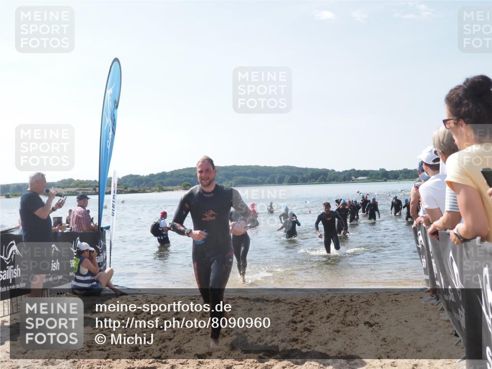 22.06.2025 - Viking Triathlon MichiJ http://msf.ph/oto/8090960 22.06.2025 10:38:18 Schwimmen 61, 72, 89, 191, 209, 269, 398, 447, 509, 535, 662 meine-sportfotos.de