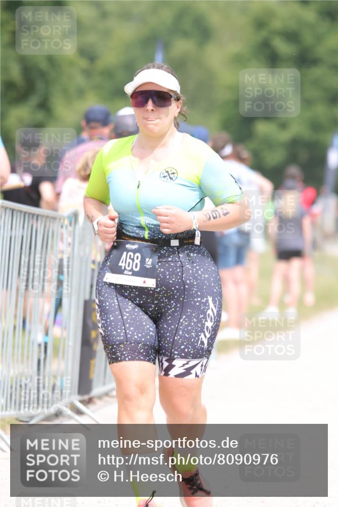 22.06.2025 - Viking Triathlon H.Heesch http://msf.ph/oto/8090976 22.06.2025 15:10:34 Laufen 261, 468 meine-sportfotos.de
