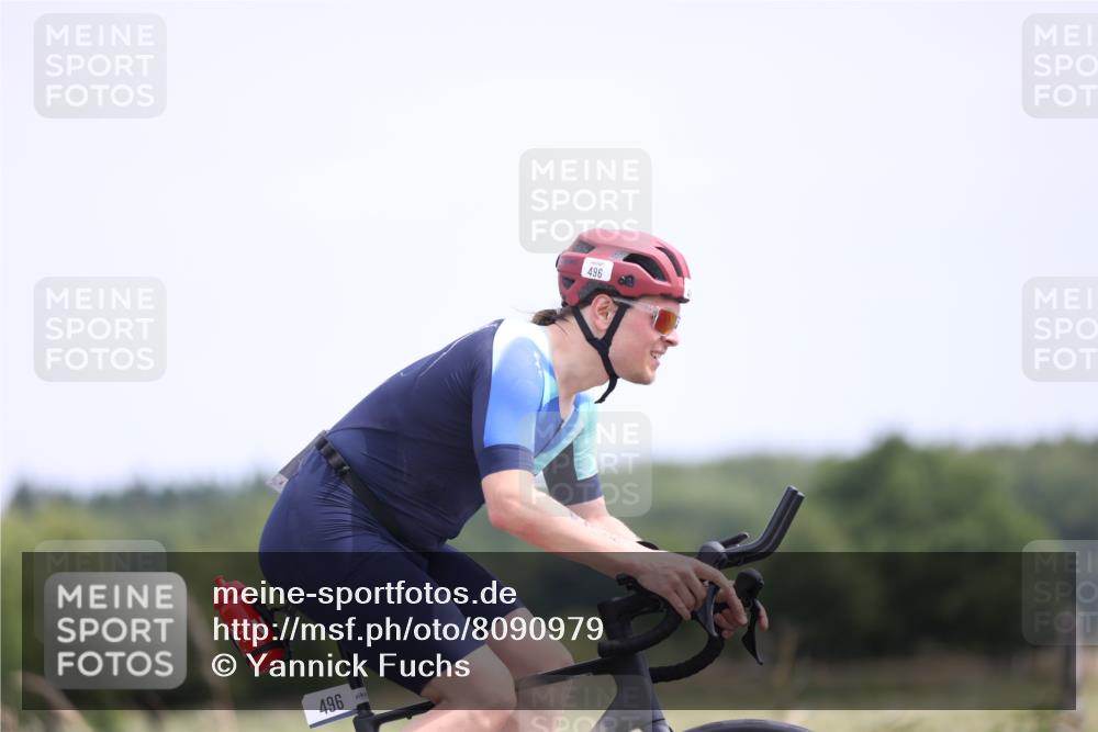 22.06.2025 - Viking Triathlon Yannick Fuchs http://msf.ph/oto/8090979 22.06.2025 13:26:21 Radfahren 422, 496, 542 meine-sportfotos.de