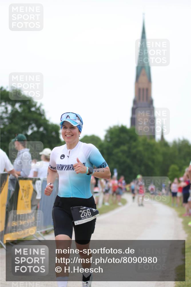 22.06.2025 - Viking Triathlon H.Heesch http://msf.ph/oto/8090980 22.06.2025 16:01:49 Laufen 256 meine-sportfotos.de