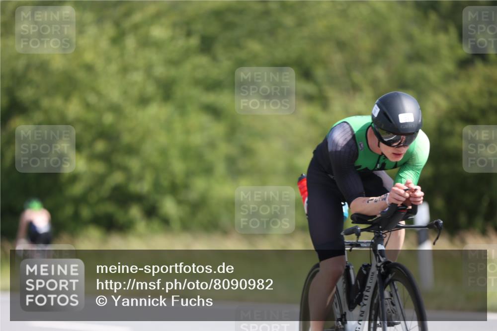 22.06.2025 - Viking Triathlon Yannick Fuchs http://msf.ph/oto/8090982 22.06.2025 11:08:40 Radfahren 9, 52, 90, 198, 286, 315, 534 meine-sportfotos.de