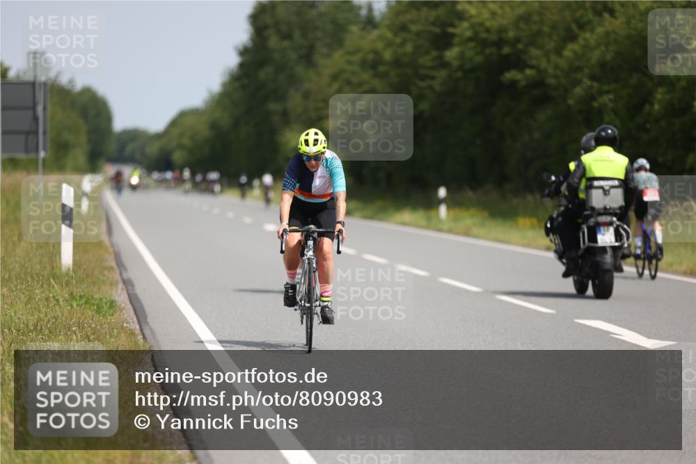 22.06.2025 - Viking Triathlon Yannick Fuchs http://msf.ph/oto/8090983 22.06.2025 11:52:46 Radfahren 381, 450, 656 meine-sportfotos.de