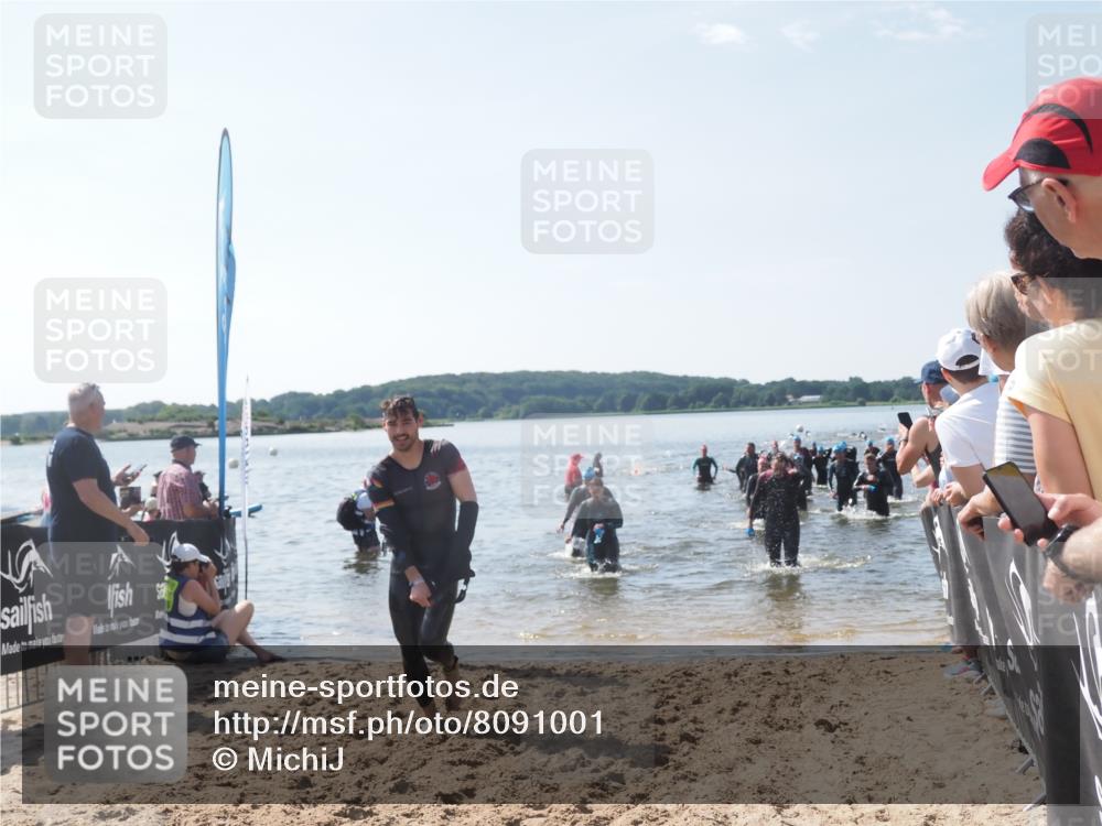 22.06.2025 - Viking Triathlon MichiJ http://msf.ph/oto/8091001 22.06.2025 10:38:23 Schwimmen 22, 61, 89, 209, 269, 398, 419, 428, 447, 509, 535, 603, 659, 662 meine-sportfotos.de