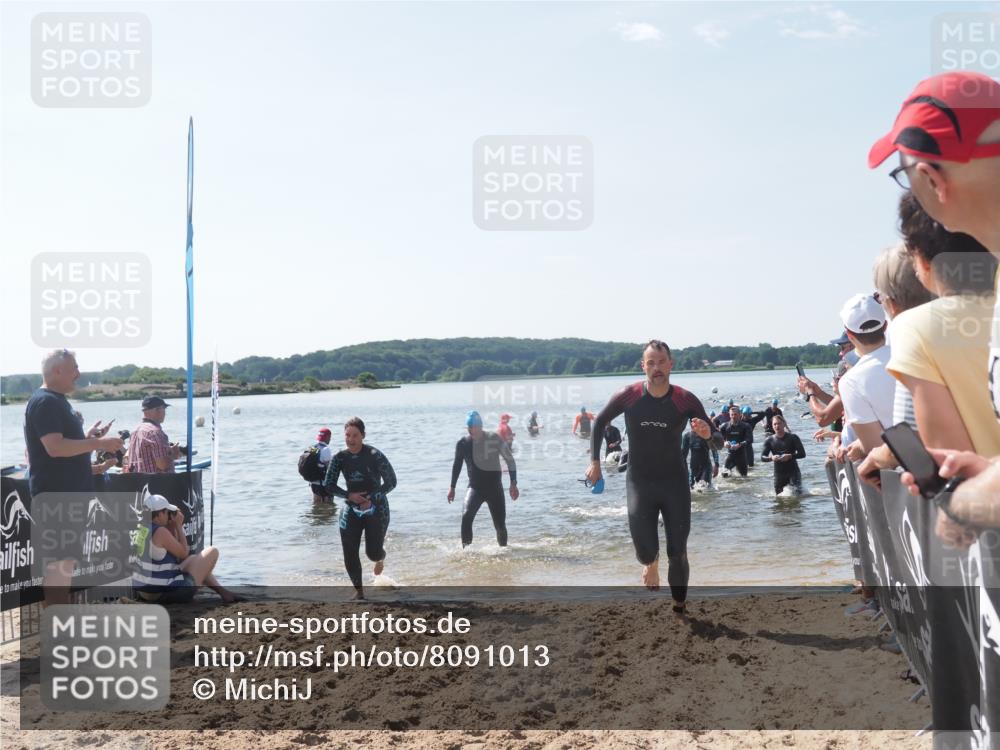 22.06.2025 - Viking Triathlon MichiJ http://msf.ph/oto/8091013 22.06.2025 10:38:27 Schwimmen 22, 89, 156, 209, 269, 398, 419, 428, 447, 509, 535, 601, 603, 659, 662 meine-sportfotos.de