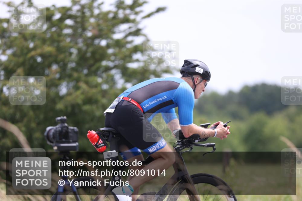 22.06.2025 - Viking Triathlon Yannick Fuchs http://msf.ph/oto/8091014 22.06.2025 13:26:26 Radfahren 422, 423, 496 meine-sportfotos.de