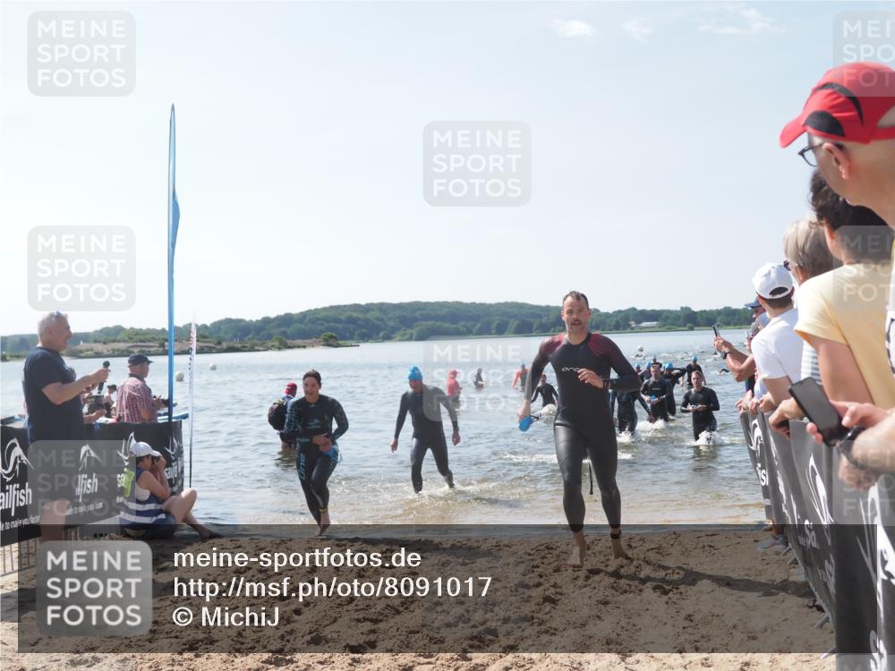 22.06.2025 - Viking Triathlon MichiJ http://msf.ph/oto/8091017 22.06.2025 10:38:27 Schwimmen 22, 89, 156, 209, 269, 398, 419, 428, 447, 509, 535, 601, 603, 659, 662 meine-sportfotos.de
