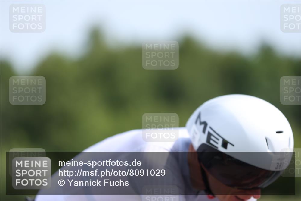 22.06.2025 - Viking Triathlon Yannick Fuchs http://msf.ph/oto/8091029 22.06.2025 11:52:49 Radfahren 381, 450, 653, 656 meine-sportfotos.de