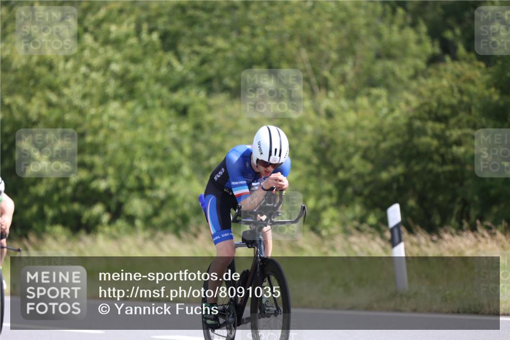 22.06.2025 - Viking Triathlon Yannick Fuchs http://msf.ph/oto/8091035 22.06.2025 11:08:41 Radfahren 9, 52, 90, 198, 286, 315, 534 meine-sportfotos.de