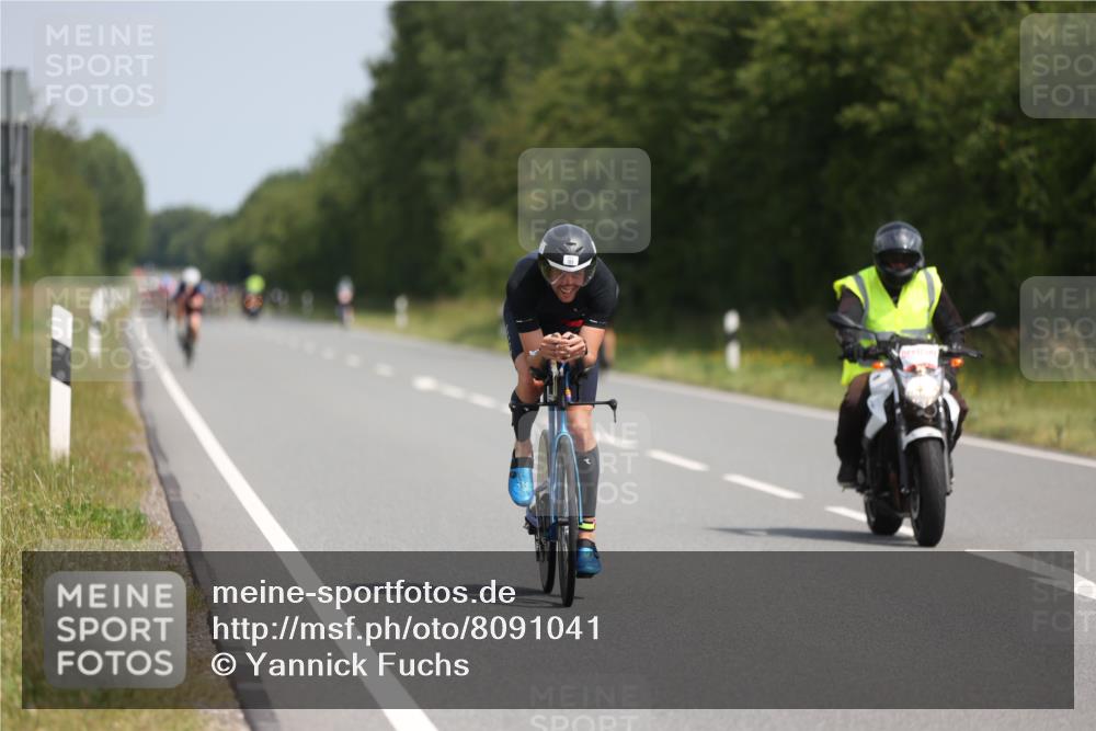 22.06.2025 - Viking Triathlon Yannick Fuchs http://msf.ph/oto/8091041 22.06.2025 11:53:01 Radfahren 188, 220, 653 meine-sportfotos.de