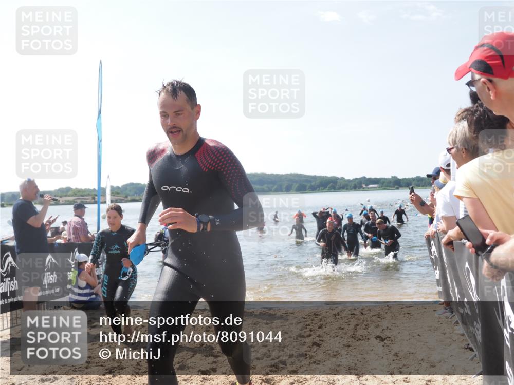 22.06.2025 - Viking Triathlon MichiJ http://msf.ph/oto/8091044 22.06.2025 10:38:28 Schwimmen 22, 85, 89, 156, 209, 269, 398, 419, 428, 447, 509, 535, 601, 603, 659, 662 meine-sportfotos.de