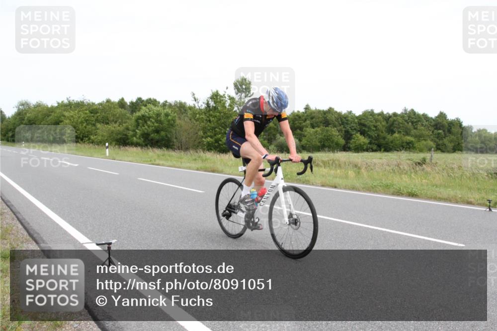 22.06.2025 - Viking Triathlon Yannick Fuchs http://msf.ph/oto/8091051 22.06.2025 13:29:52 Radfahren 74, 102, 106, 468 meine-sportfotos.de