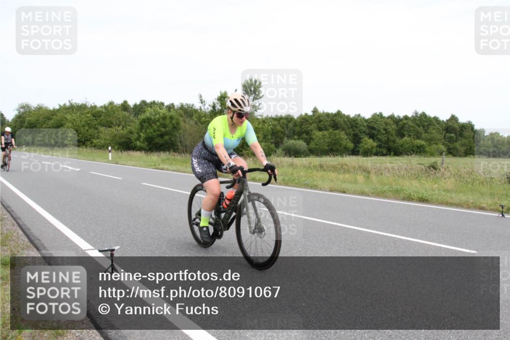 22.06.2025 - Viking Triathlon Yannick Fuchs http://msf.ph/oto/8091067 22.06.2025 13:29:56 Radfahren 74, 102, 468 meine-sportfotos.de