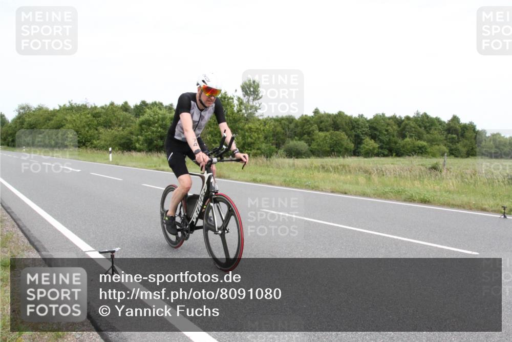 22.06.2025 - Viking Triathlon Yannick Fuchs http://msf.ph/oto/8091080 22.06.2025 13:29:58 Radfahren 74, 468 meine-sportfotos.de