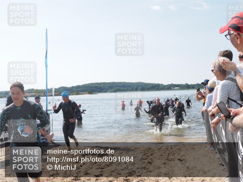 22.06.2025 - Viking Triathlon MichiJ http://msf.ph/oto/8091084 22.06.2025 10:38:30 Schwimmen 22, 85, 156, 215, 269, 398, 419, 428, 447, 509, 535, 601, 603, 659, 662 meine-sportfotos.de