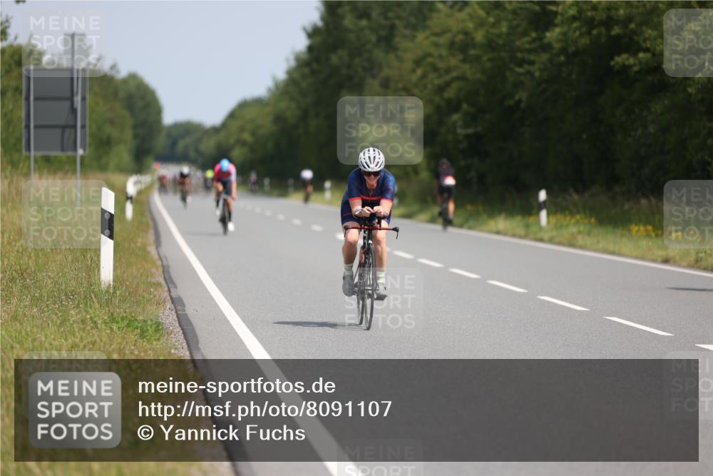 22.06.2025 - Viking Triathlon Yannick Fuchs http://msf.ph/oto/8091107 22.06.2025 11:53:09 Radfahren 470, 535, 662 meine-sportfotos.de