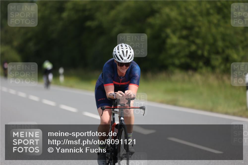 22.06.2025 - Viking Triathlon Yannick Fuchs http://msf.ph/oto/8091121 22.06.2025 11:53:12 Radfahren 189, 360, 470, 535, 662 meine-sportfotos.de