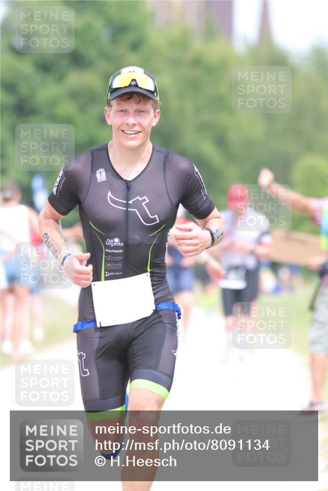 22.06.2025 - Viking Triathlon H.Heesch http://msf.ph/oto/8091134 22.06.2025 15:11:05 Laufen 271, 365, 481 meine-sportfotos.de