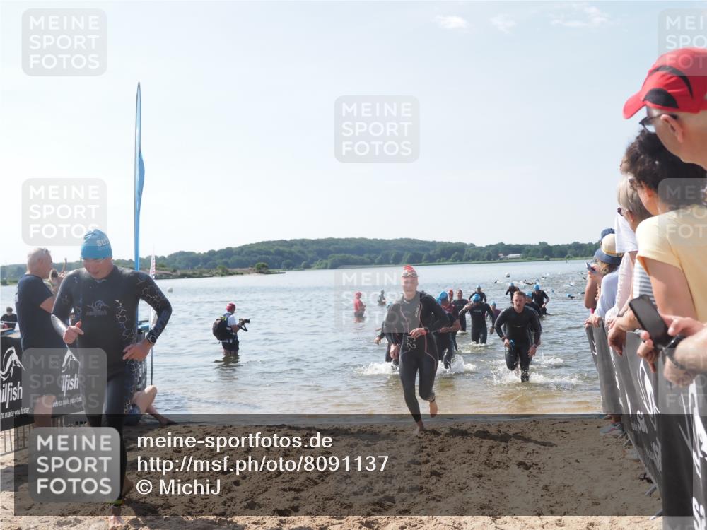 22.06.2025 - Viking Triathlon MichiJ http://msf.ph/oto/8091137 22.06.2025 10:38:31 Schwimmen 22, 85, 156, 215, 269, 398, 419, 428, 447, 509, 535, 601, 603, 659, 662 meine-sportfotos.de