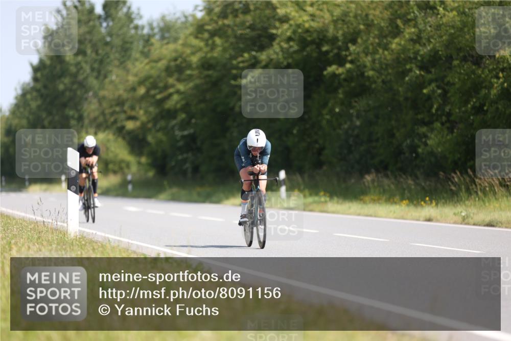 22.06.2025 - Viking Triathlon Yannick Fuchs http://msf.ph/oto/8091156 22.06.2025 11:09:07 Radfahren 15, 66, 159, 186, 199, 272, 327, 369, 447, 621, 627 meine-sportfotos.de