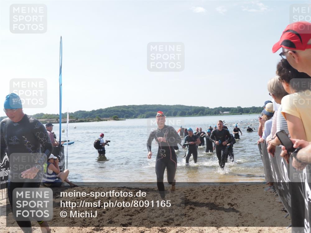 22.06.2025 - Viking Triathlon MichiJ http://msf.ph/oto/8091165 22.06.2025 10:38:32 Schwimmen 22, 85, 156, 215, 269, 398, 419, 428, 447, 509, 535, 601, 603, 659, 662 meine-sportfotos.de
