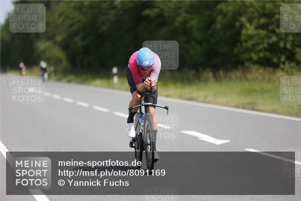 22.06.2025 - Viking Triathlon Yannick Fuchs http://msf.ph/oto/8091169 22.06.2025 11:53:16 Radfahren 189, 360, 470, 535, 662 meine-sportfotos.de
