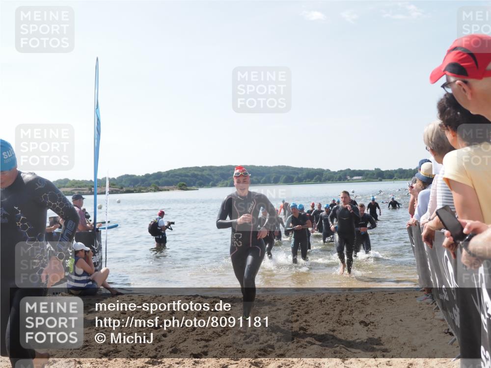 22.06.2025 - Viking Triathlon MichiJ http://msf.ph/oto/8091181 22.06.2025 10:38:32 Schwimmen 22, 85, 156, 215, 269, 398, 419, 428, 447, 509, 535, 601, 603, 659, 662 meine-sportfotos.de