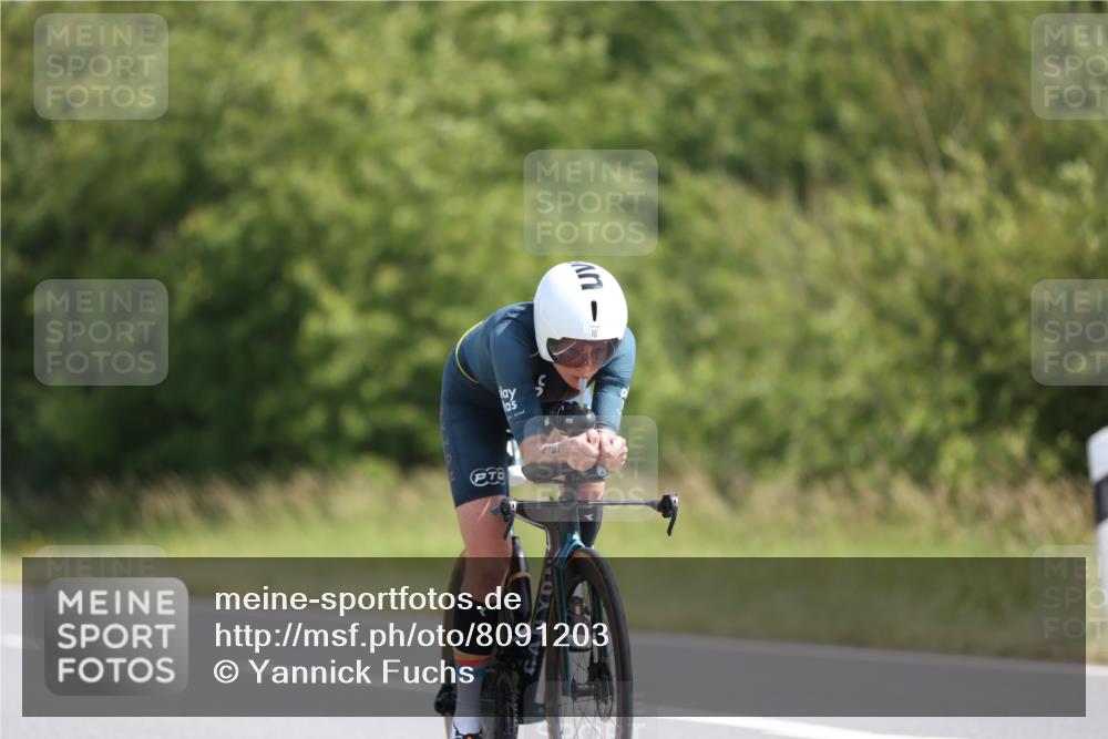 22.06.2025 - Viking Triathlon Yannick Fuchs http://msf.ph/oto/8091203 22.06.2025 11:09:09 Radfahren 15, 66, 159, 186, 199, 272, 327, 369, 447, 621, 627 meine-sportfotos.de