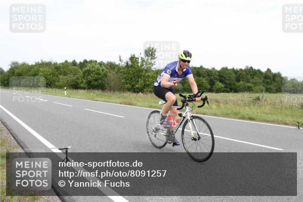 22.06.2025 - Viking Triathlon Yannick Fuchs http://msf.ph/oto/8091257 22.06.2025 13:32:33 Radfahren 241 meine-sportfotos.de