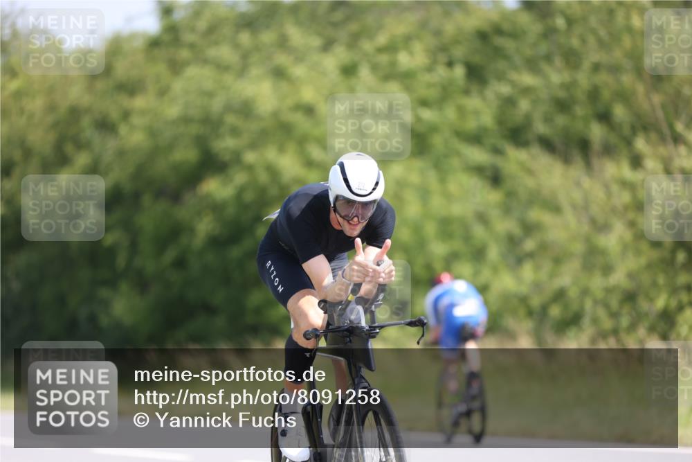 22.06.2025 - Viking Triathlon Yannick Fuchs http://msf.ph/oto/8091258 22.06.2025 11:09:11 Radfahren 15, 66, 159, 186, 199, 272, 327, 447, 621, 627 meine-sportfotos.de