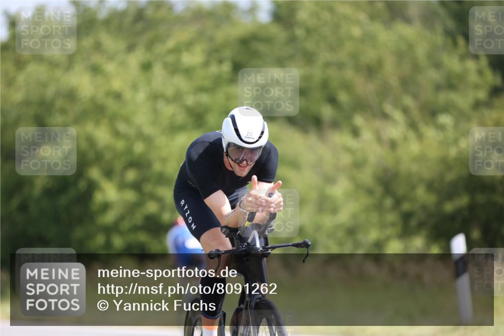 22.06.2025 - Viking Triathlon Yannick Fuchs http://msf.ph/oto/8091262 22.06.2025 11:09:11 Radfahren 15, 66, 159, 186, 199, 272, 327, 447, 621, 627 meine-sportfotos.de